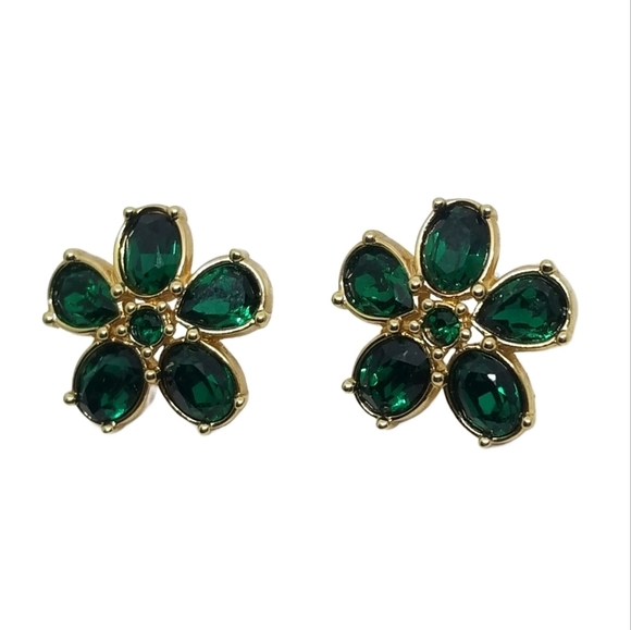 SWAROVSKI SAVVY COLLECTION GOLDTONE & EMERALD GREEN CRYSTAL FLOWER EARRINGS